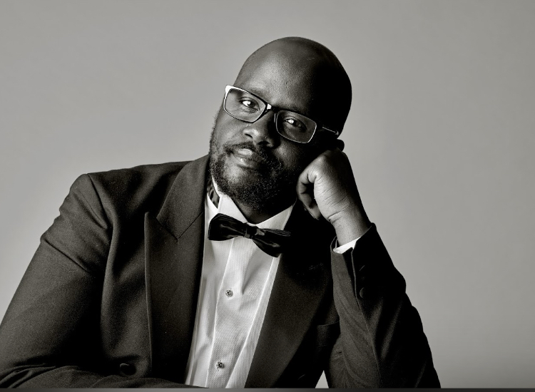 Preview image for michael-omoke.com